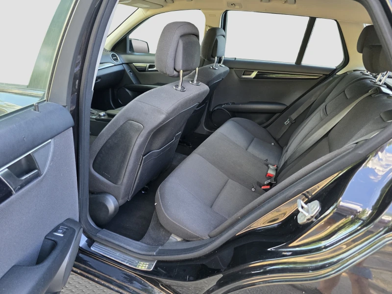 Mercedes-Benz C 200 CDI, снимка 11 - Автомобили и джипове - 50984281