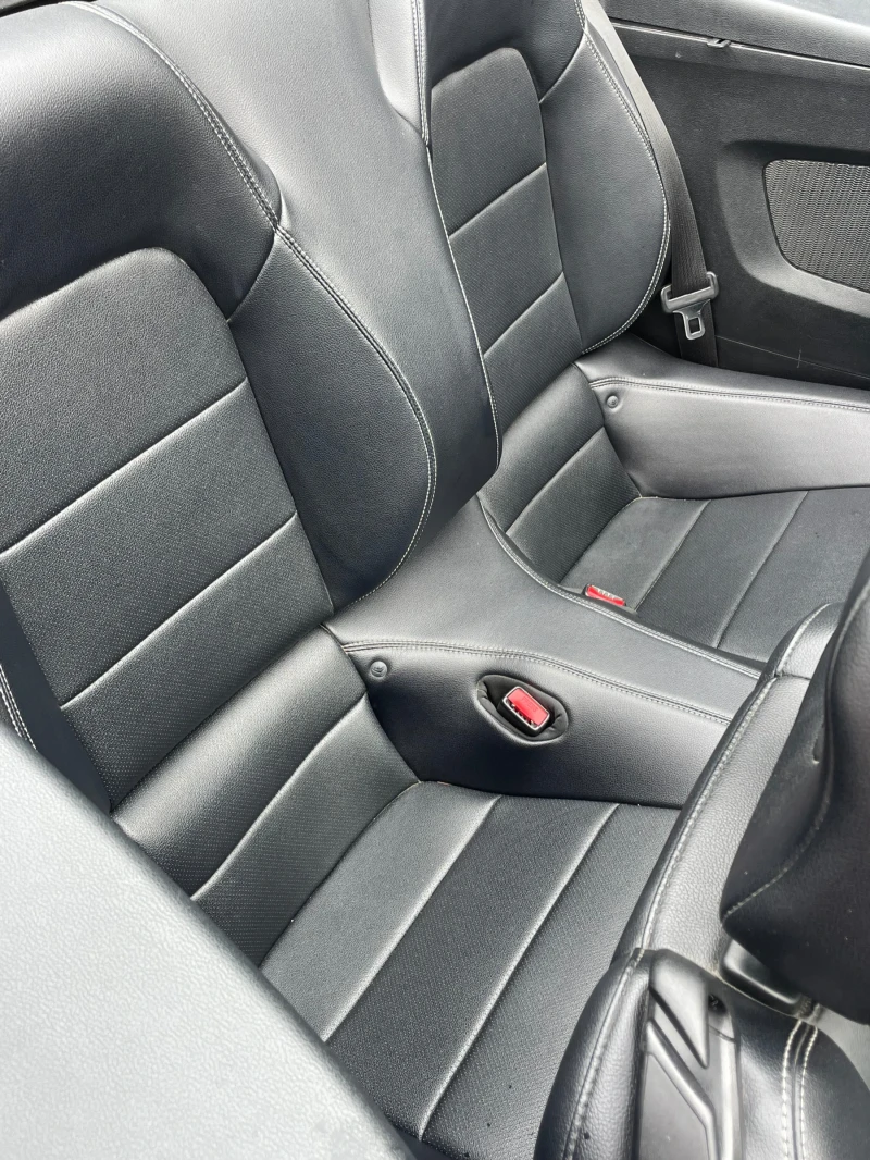 Ford Mustang, снимка 12 - Автомобили и джипове - 52132394