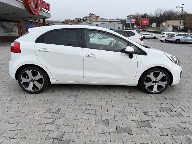 Kia Rio 1.4CRDI 6ск. ТОП, снимка 7 - Автомобили и джипове - 53068271