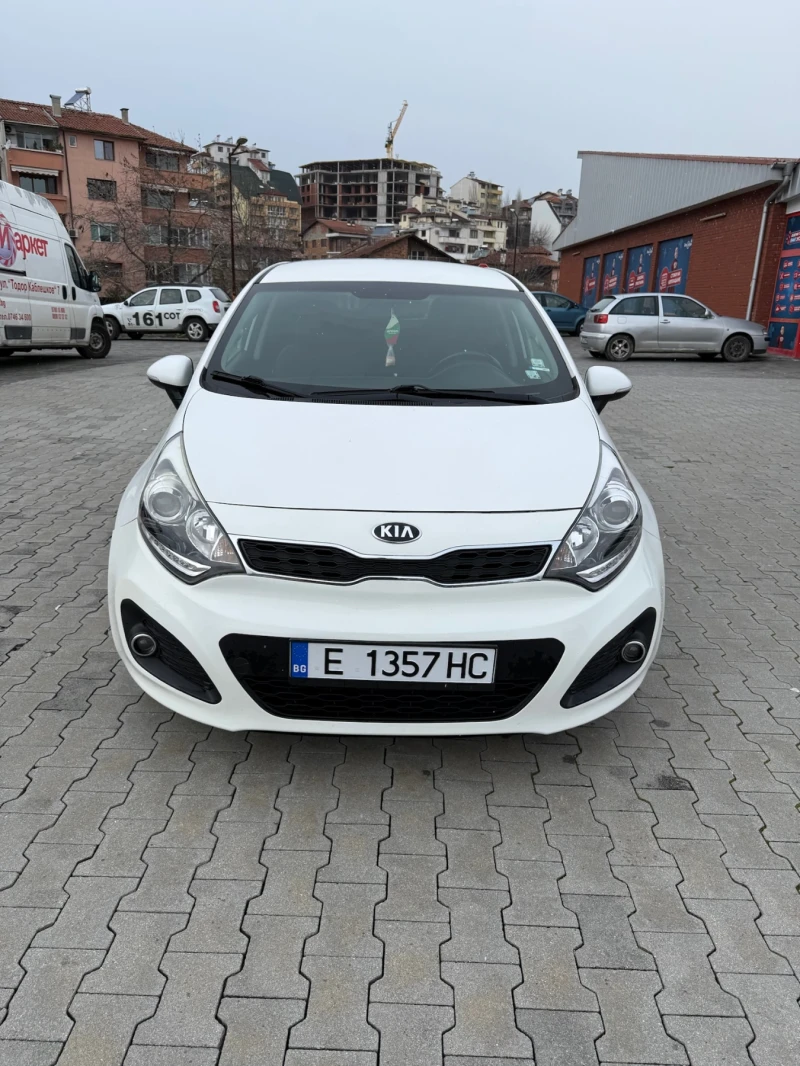 Kia Rio 1.4CRDI 6ск. ТОП, снимка 3 - Автомобили и джипове - 53068271