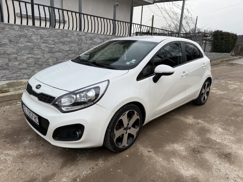 Kia Rio 1.4CRDI 6ск. ТОП, снимка 17 - Автомобили и джипове - 53068271