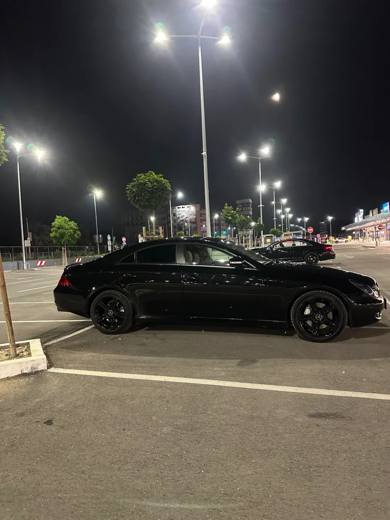 Mercedes-Benz CLS 320, снимка 4 - Автомобили и джипове - 53290151