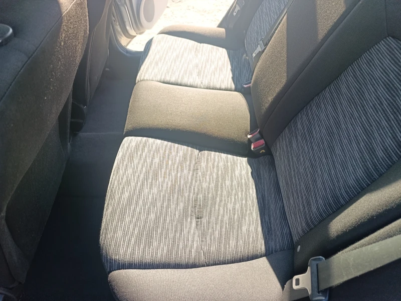 Kia Ceed 1.4i, снимка 10 - Автомобили и джипове - 53590980