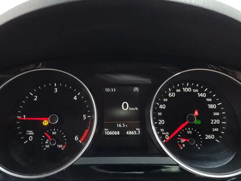 VW Jetta 2.0 TDI BLUEMOTION, снимка 8 - Автомобили и джипове - 56325090