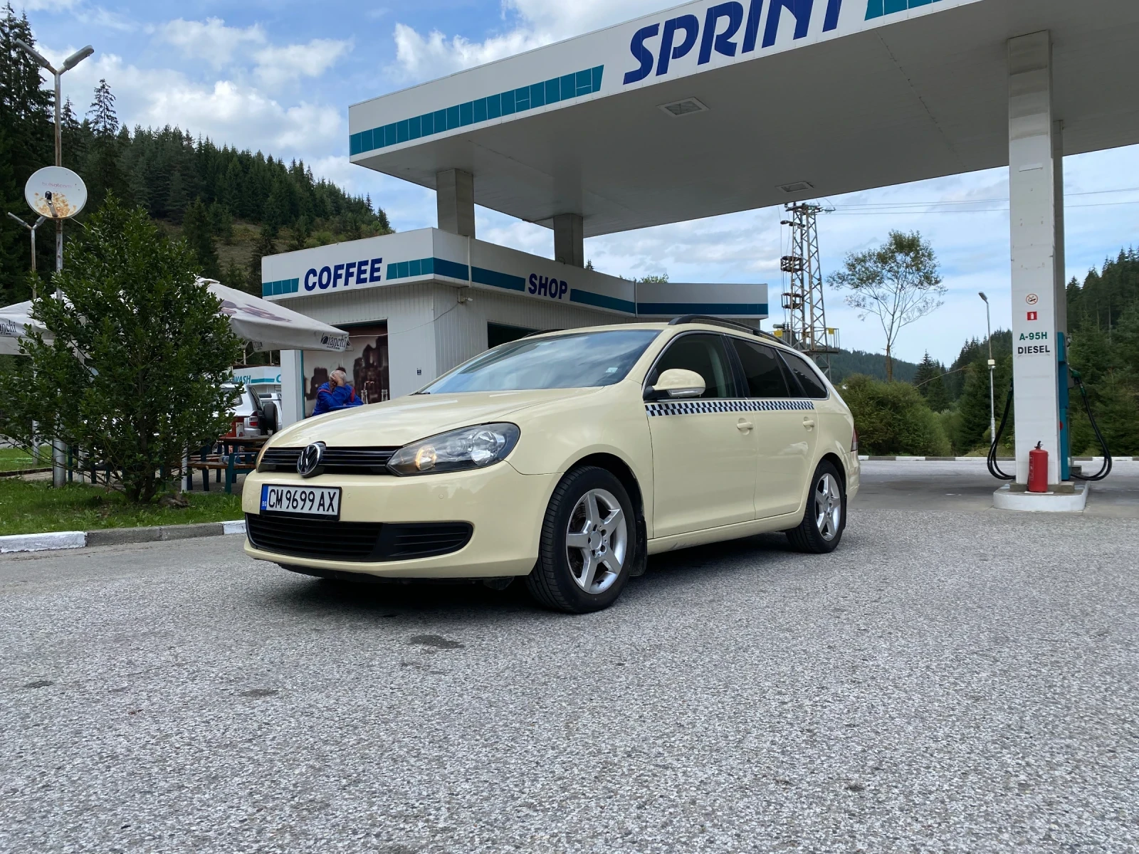 VW Golf 1.6TDI* 4motion* TAXI* 6 скорости*  - [1] 