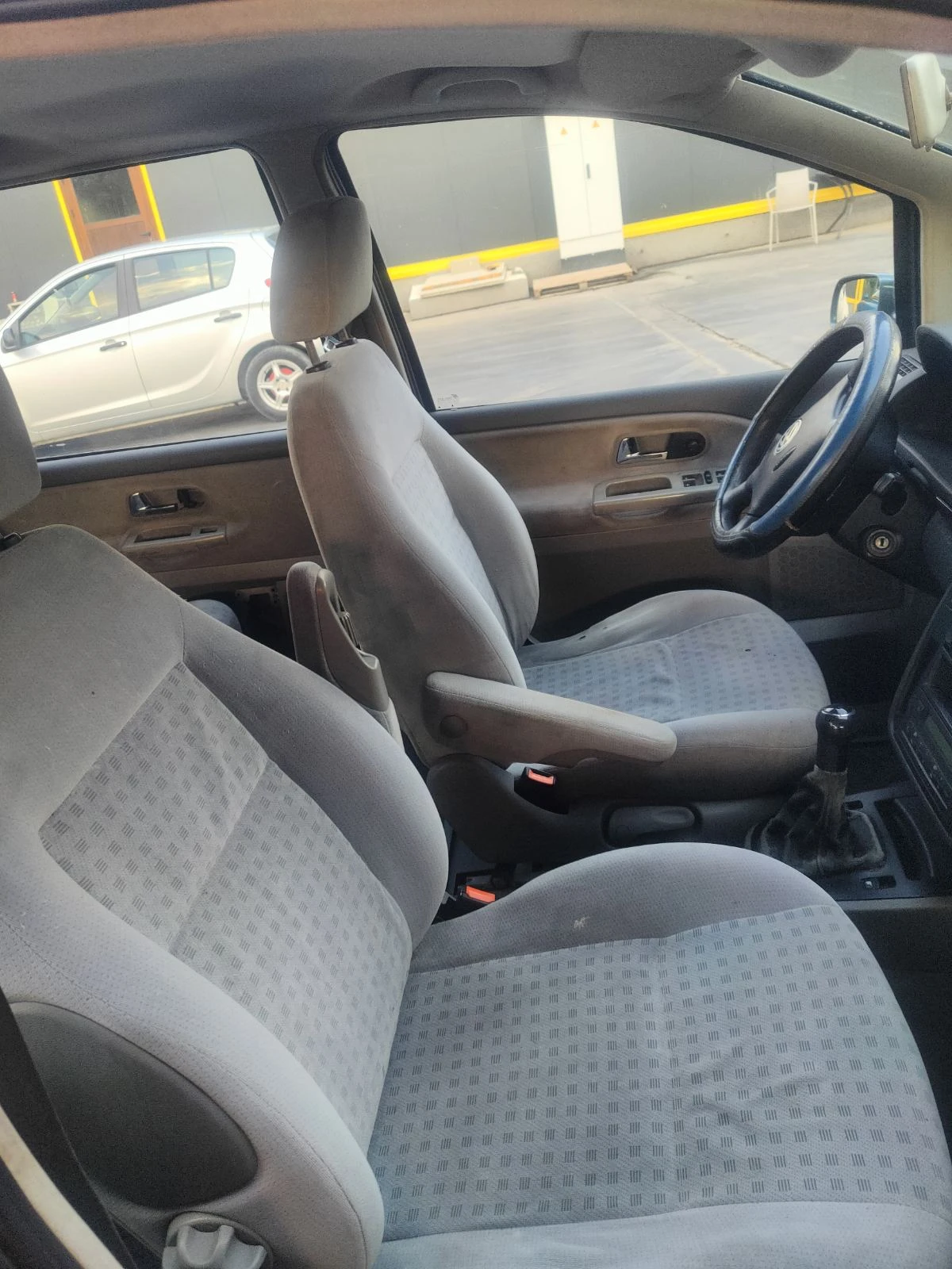 VW Sharan  - изображение 6