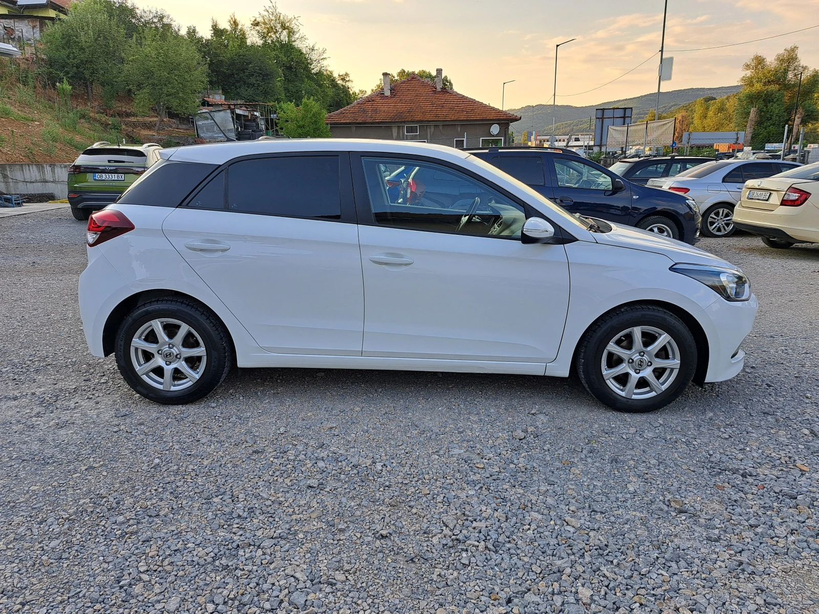 Hyundai I20 1.25i* КЛИМА* ТЕМПОМАТ* ПАРКТР* EURO6* ГЕРМАНИЯ - изображение 6