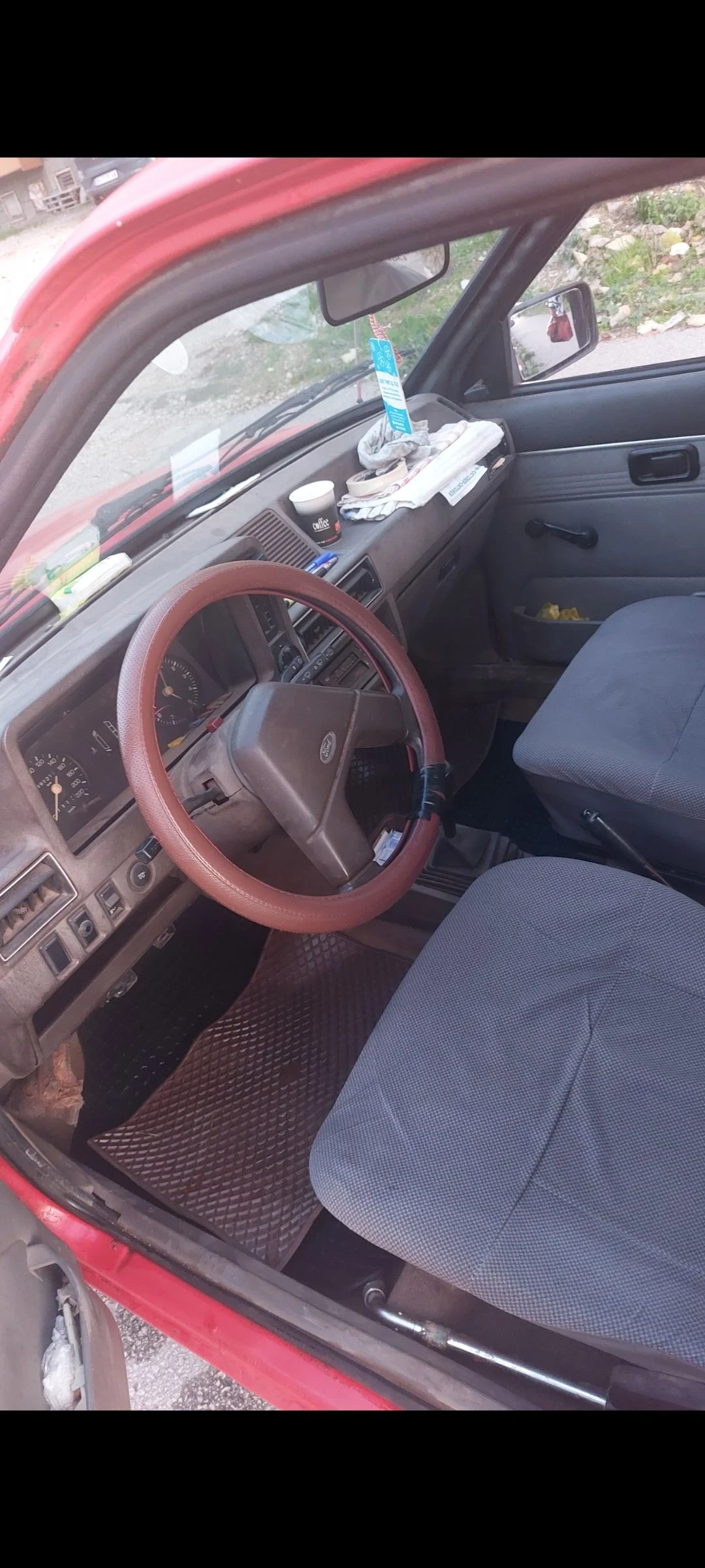 Ford Escort 1.6 дизел  - изображение 9