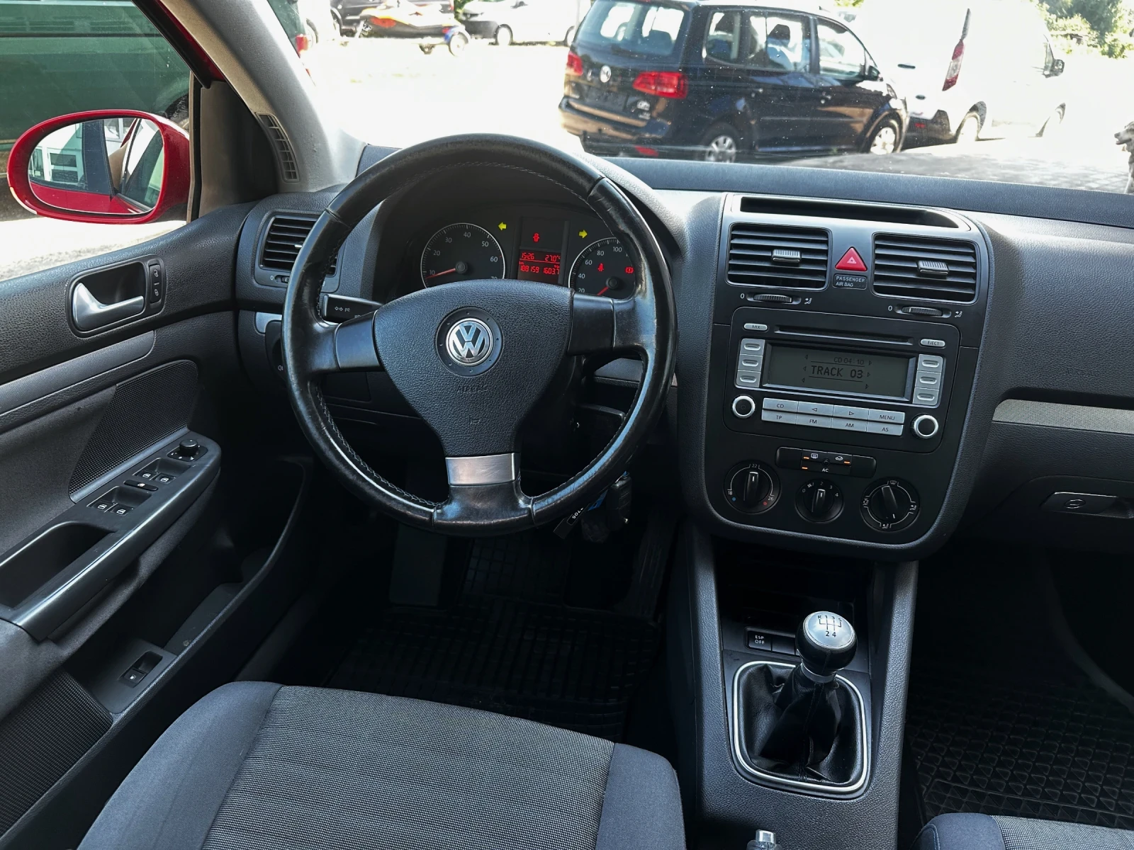 VW Golf 1.4i/ КЛИМА - изображение 7