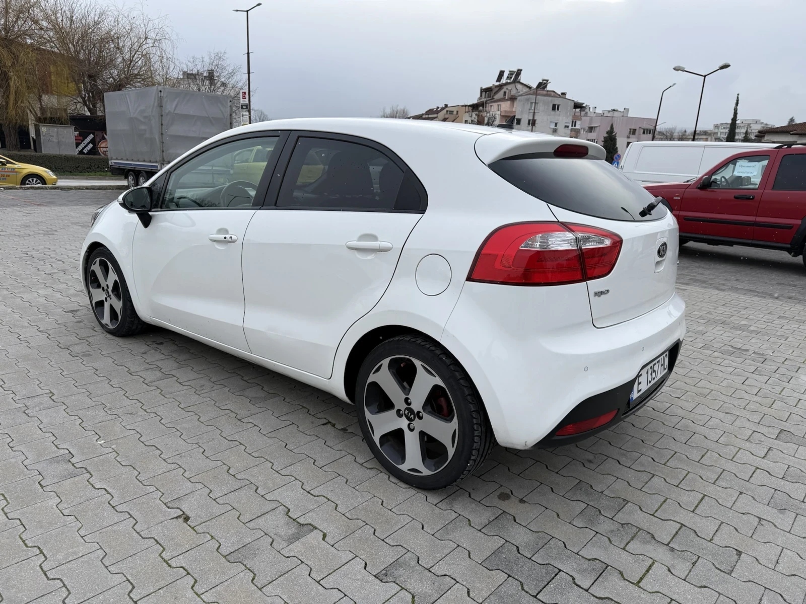 Kia Rio 1.4CRDI 6ск. ТОП - изображение 4