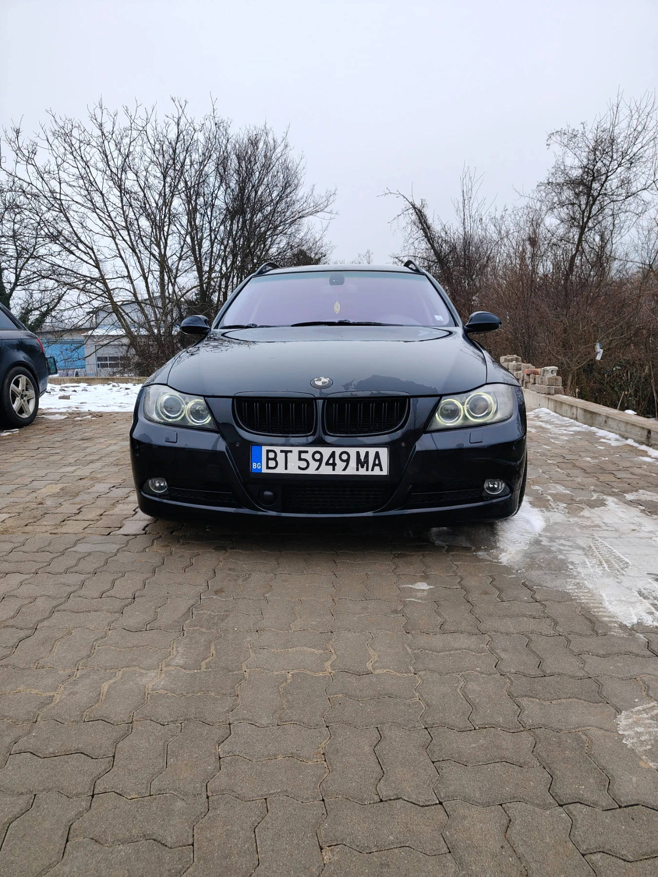 BMW 330 e91 xdrive - изображение 9