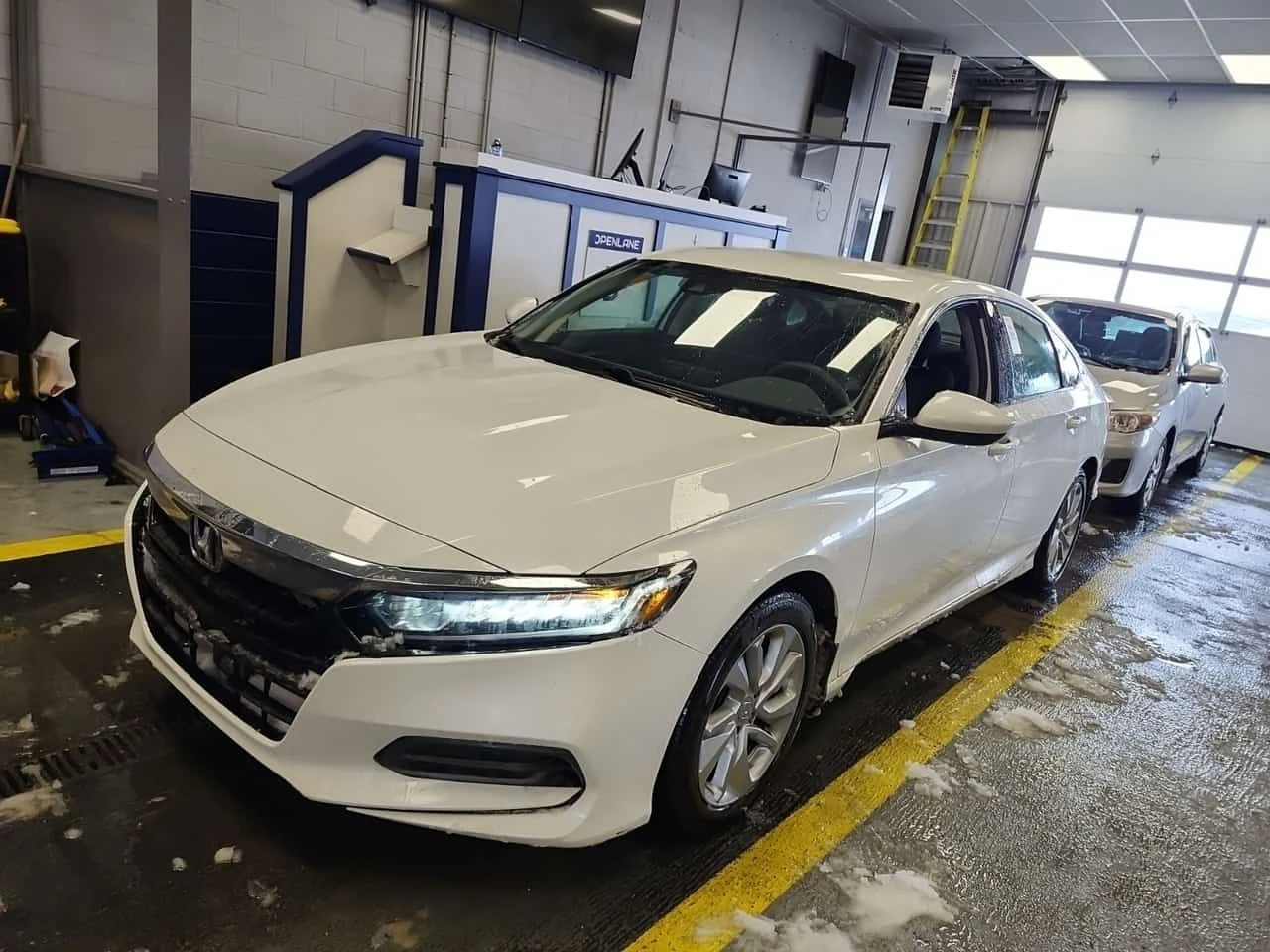Honda Accord * LX * 2 �����* KEYLESS* �������*  | Mobile.bg � ����������� 1