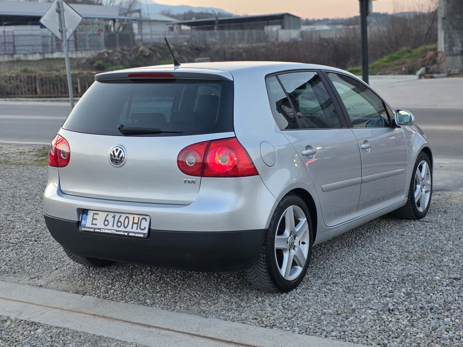 VW Golf 1.9tdi 105 k.c. * GT*  160 хл !!!, снимка 5 - Автомобили и джипове - 53738891