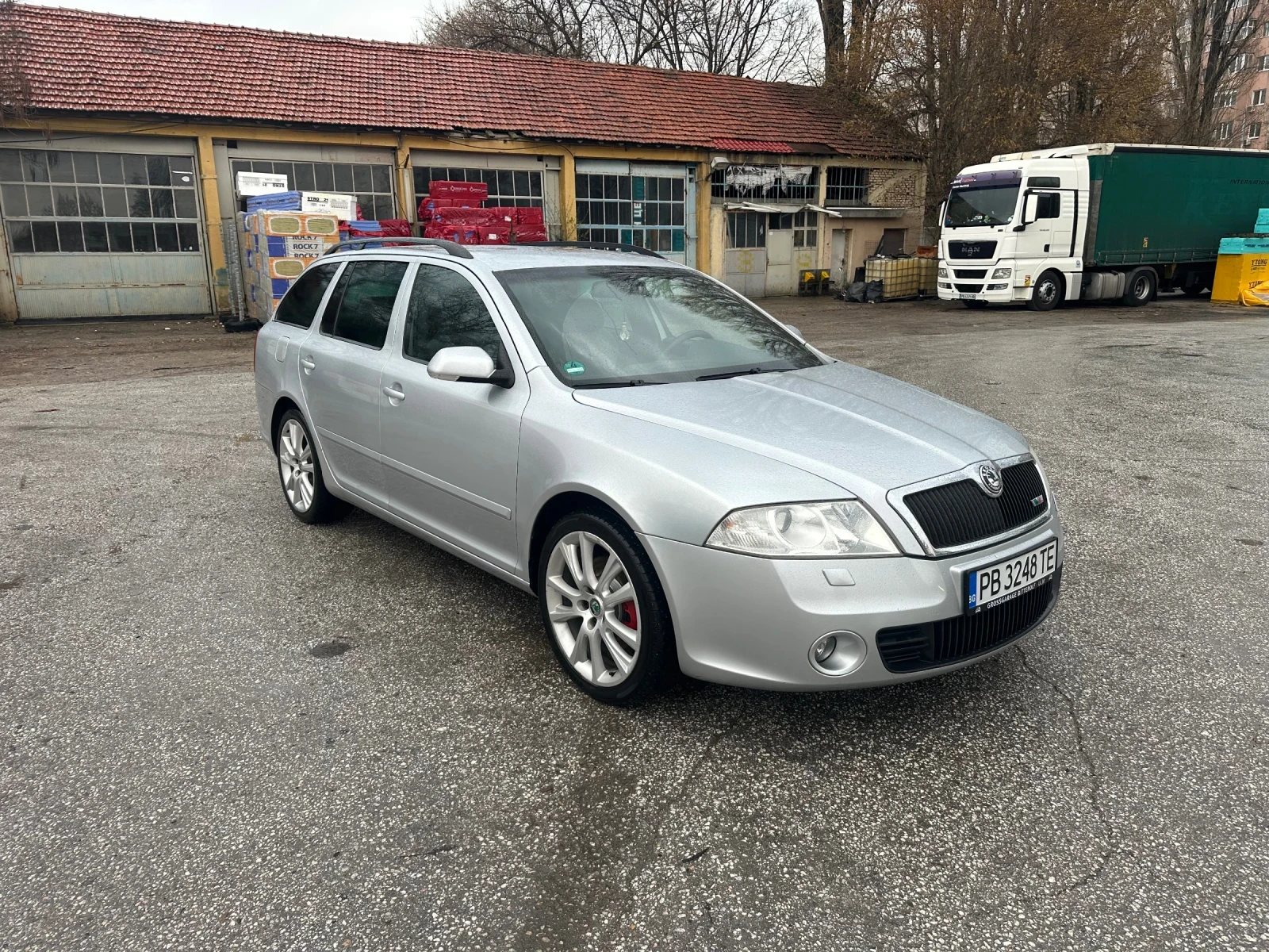 Skoda Octavia VRS, снимка 2 - Автомобили и джипове - 53889925