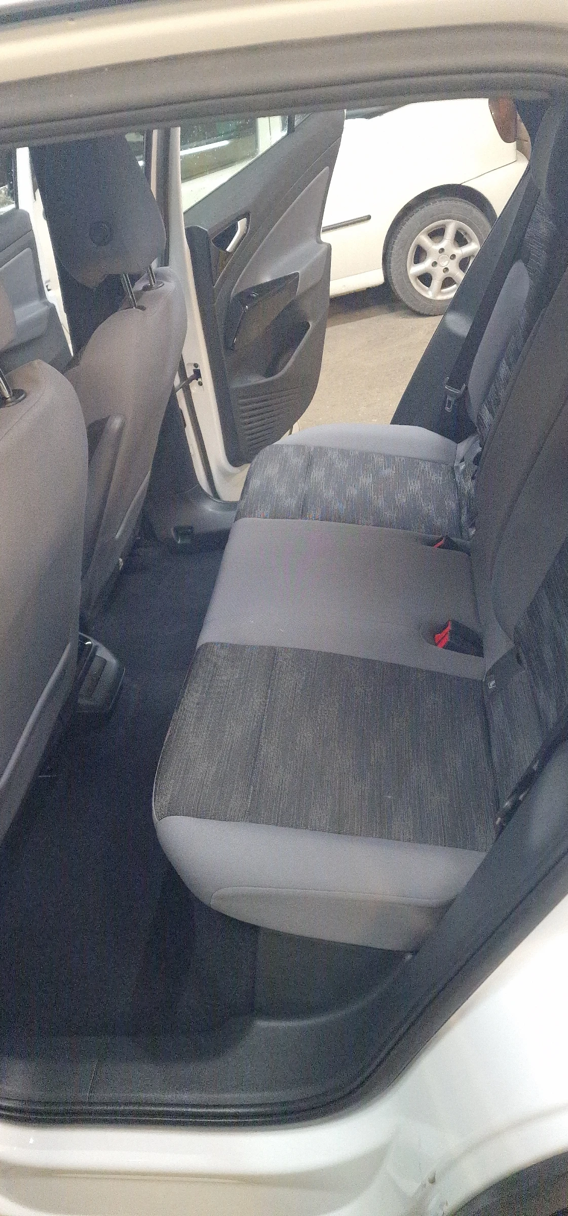 VW ID.5, снимка 10 - Автомобили и джипове - 54404111
