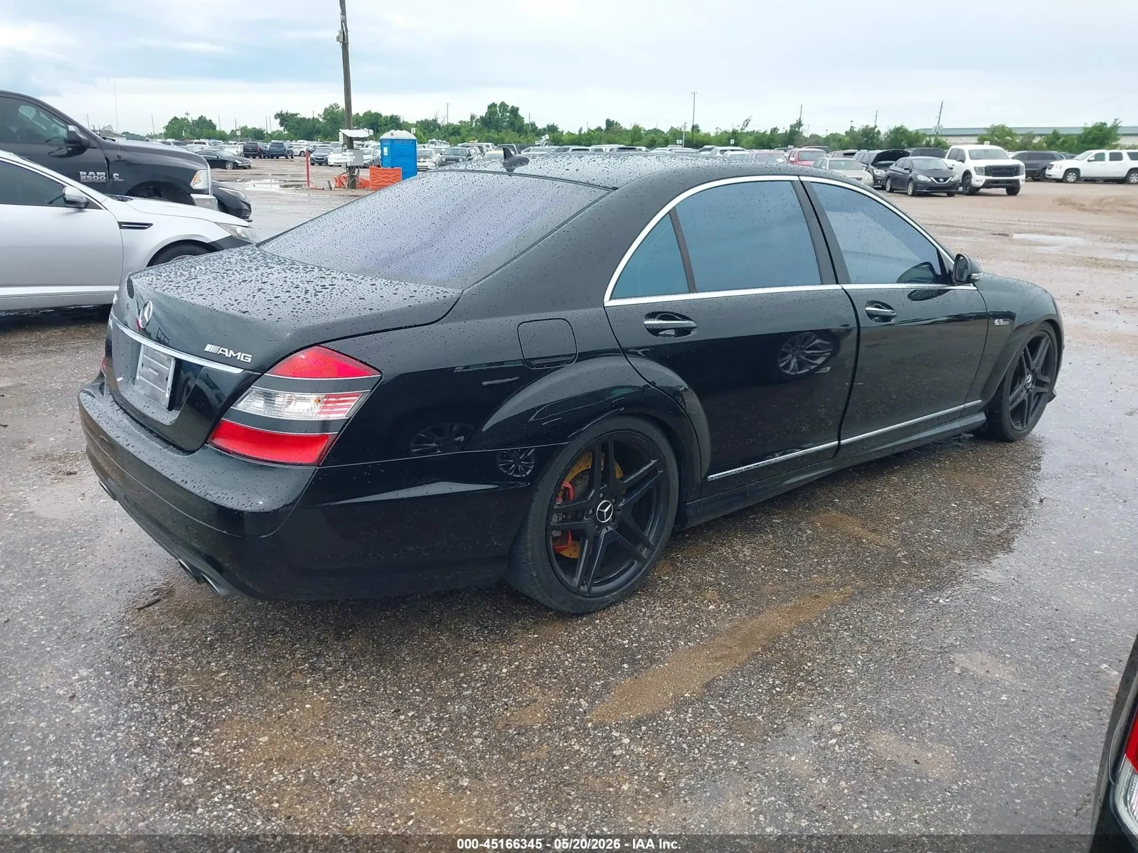 Mercedes-Benz S 63 AMG Harman* Obduh* ФИКСИРАНА ЦЕНА* , снимка 4 - Автомобили и джипове - 55014043