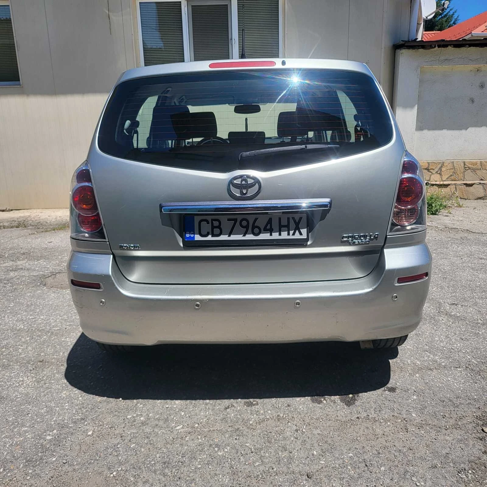 Toyota Corolla verso 1.8 VVT-i , снимка 5 - Автомобили и джипове - 55103714