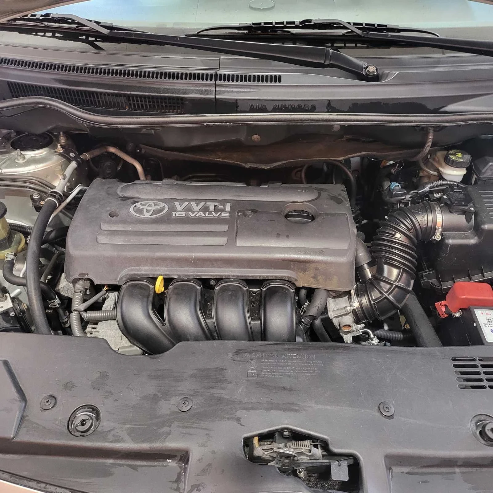 Toyota Corolla verso 1.8 VVT-i , снимка 13 - Автомобили и джипове - 55103714