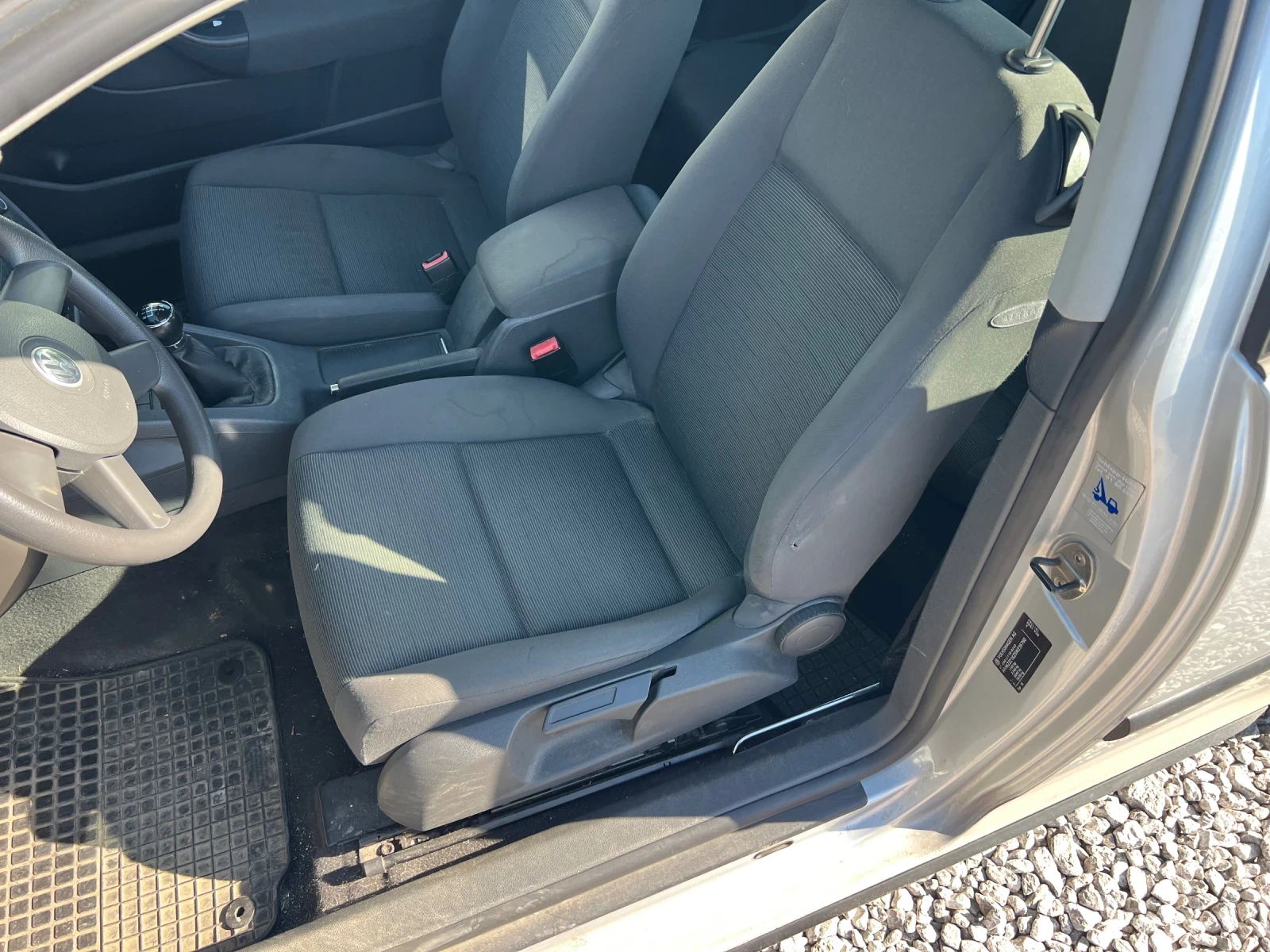 VW Golf 1.4 75коня нов внос Австрия работещ климатик, снимка 10 - Автомобили и джипове - 55223896