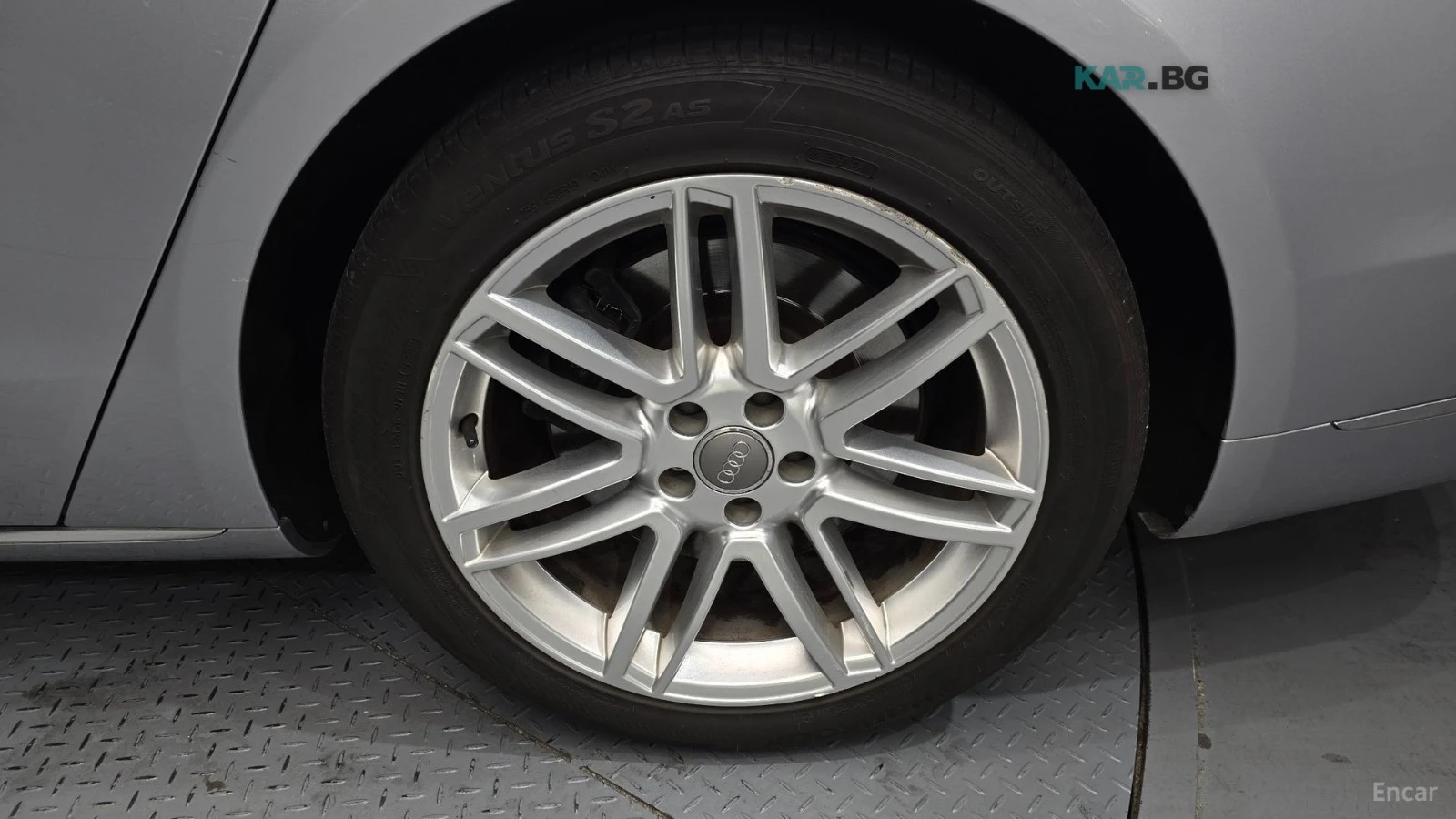 Audi A8 4.2TDI / DISTRONIC / ОБДУХ / ПОДГРЕВИ , снимка 5 - Автомобили и джипове - 55265518