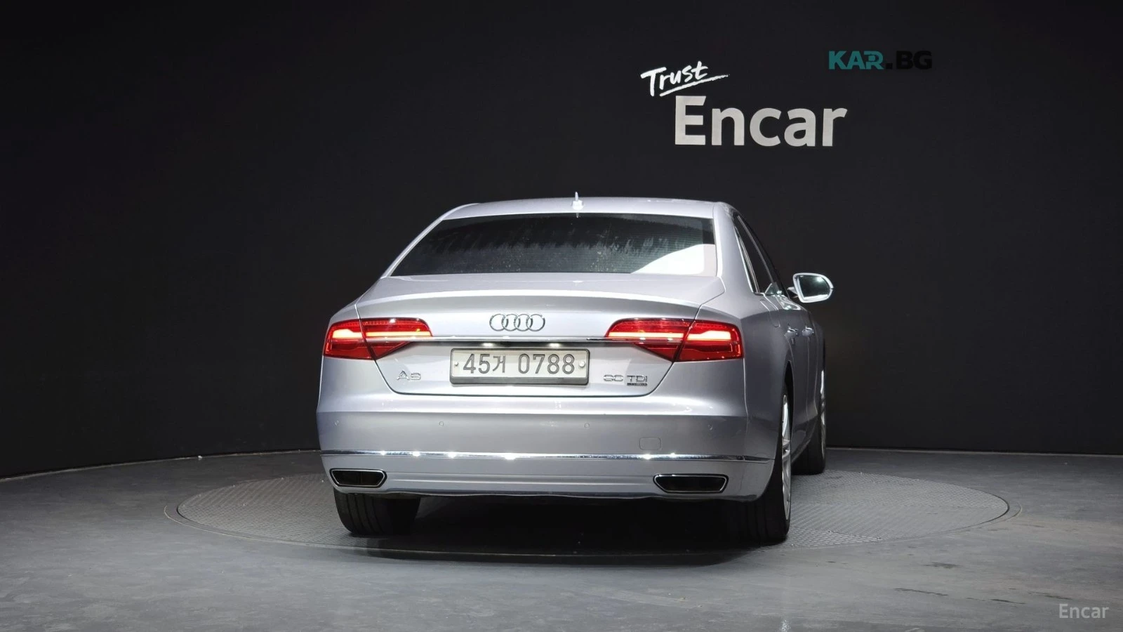 Audi A8 4.2TDI / DISTRONIC / ОБДУХ / ПОДГРЕВИ , снимка 4 - Автомобили и джипове - 55265518