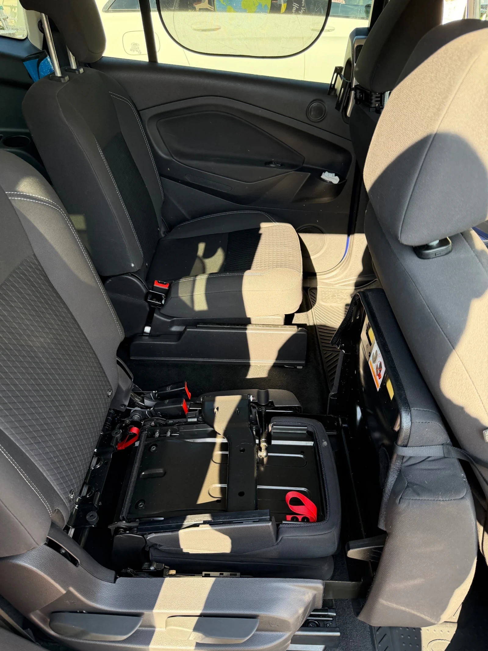 Ford Grand C-Max 1.0 Ecoboost 6+ 1 | Mobile.bg � ����������� 6
