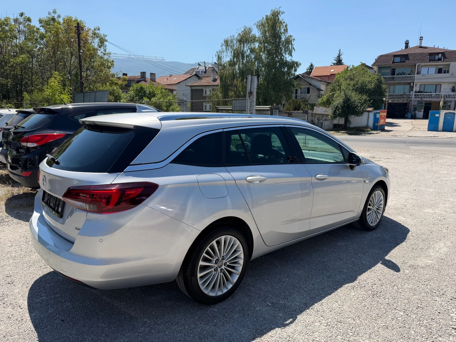 Opel Astra 1.6 CDTI, АВТОМАТ, НАВИГАЦИЯ, ПАРКТРОНИК, снимка 4 - Автомобили и джипове - 55737411