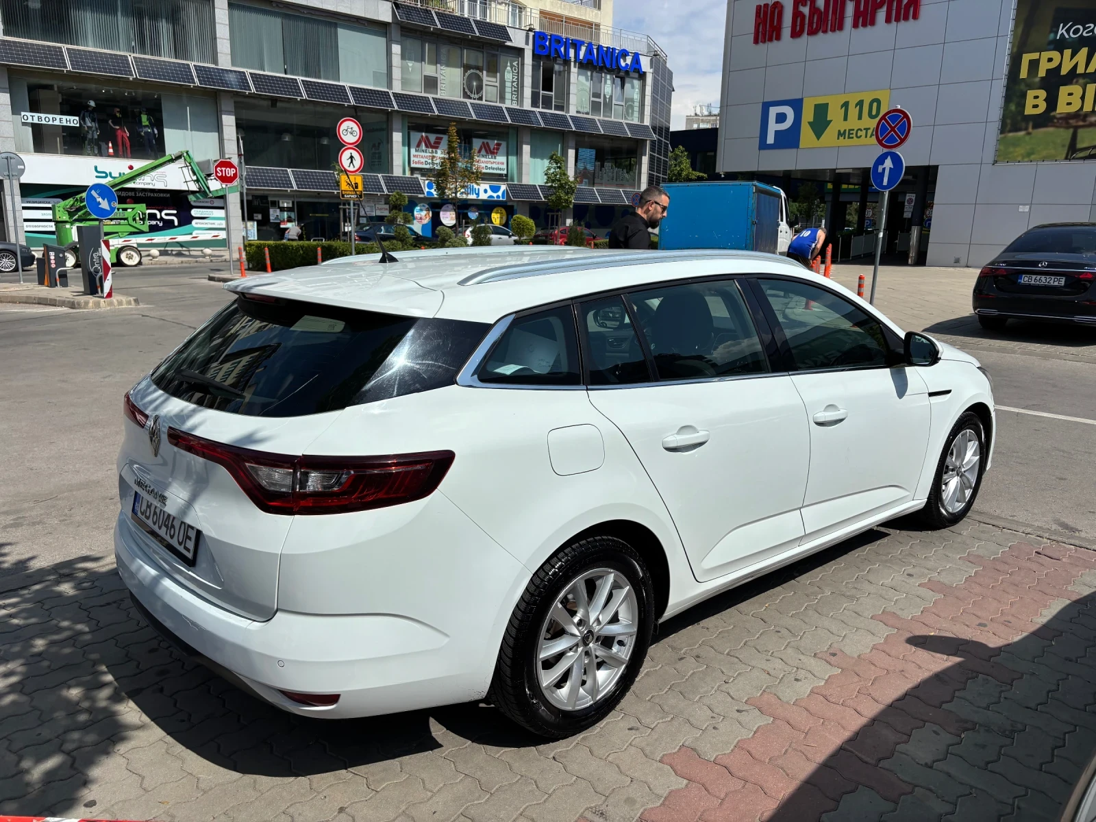 Renault Megane 1.5dci , снимка 5 - Автомобили и джипове - 55823894