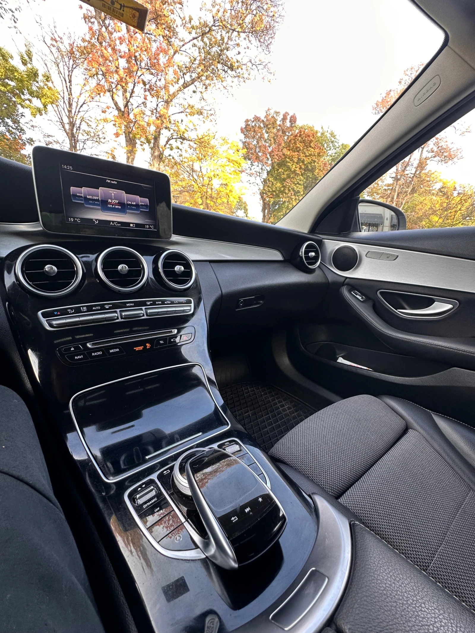 Mercedes-Benz C 220 9G- Tronic, снимка 10 - Автомобили и джипове - 55840262