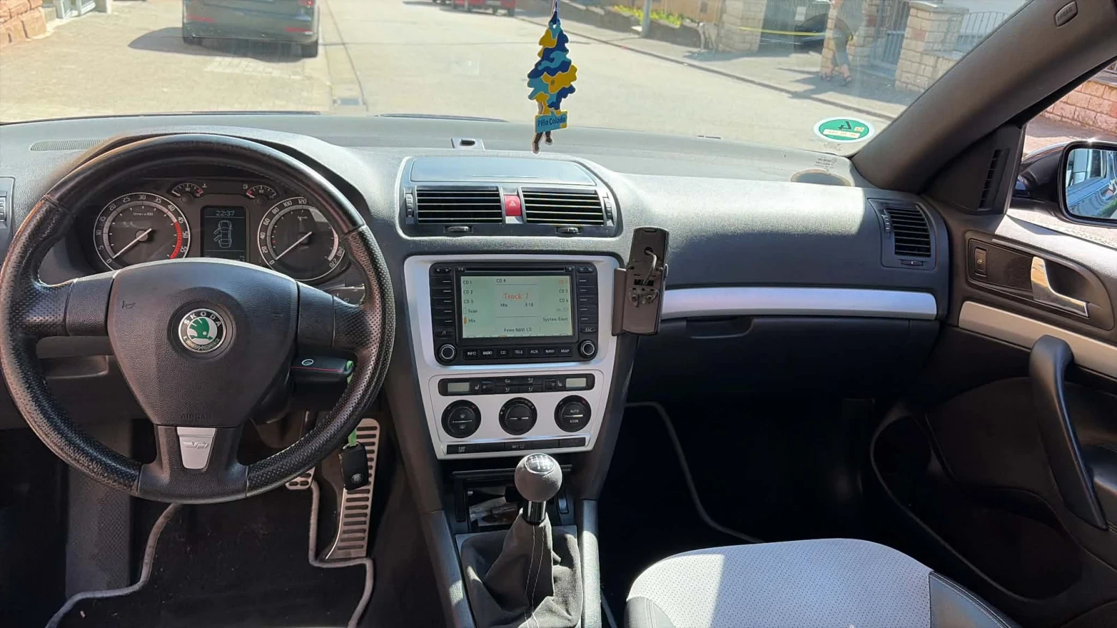 Skoda Octavia, снимка 2 - Автомобили и джипове - 56161390