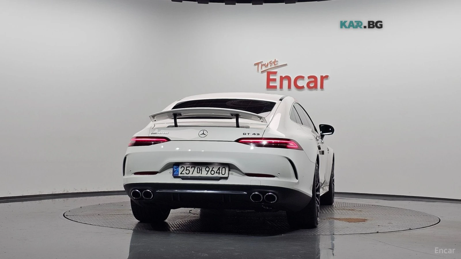 Mercedes-Benz AMG GT 43* 4MATIC* DISTRONIC* 360* ПОДГРЕВ* ОБДУХ* , снимка 4 - Автомобили и джипове - 56177151
