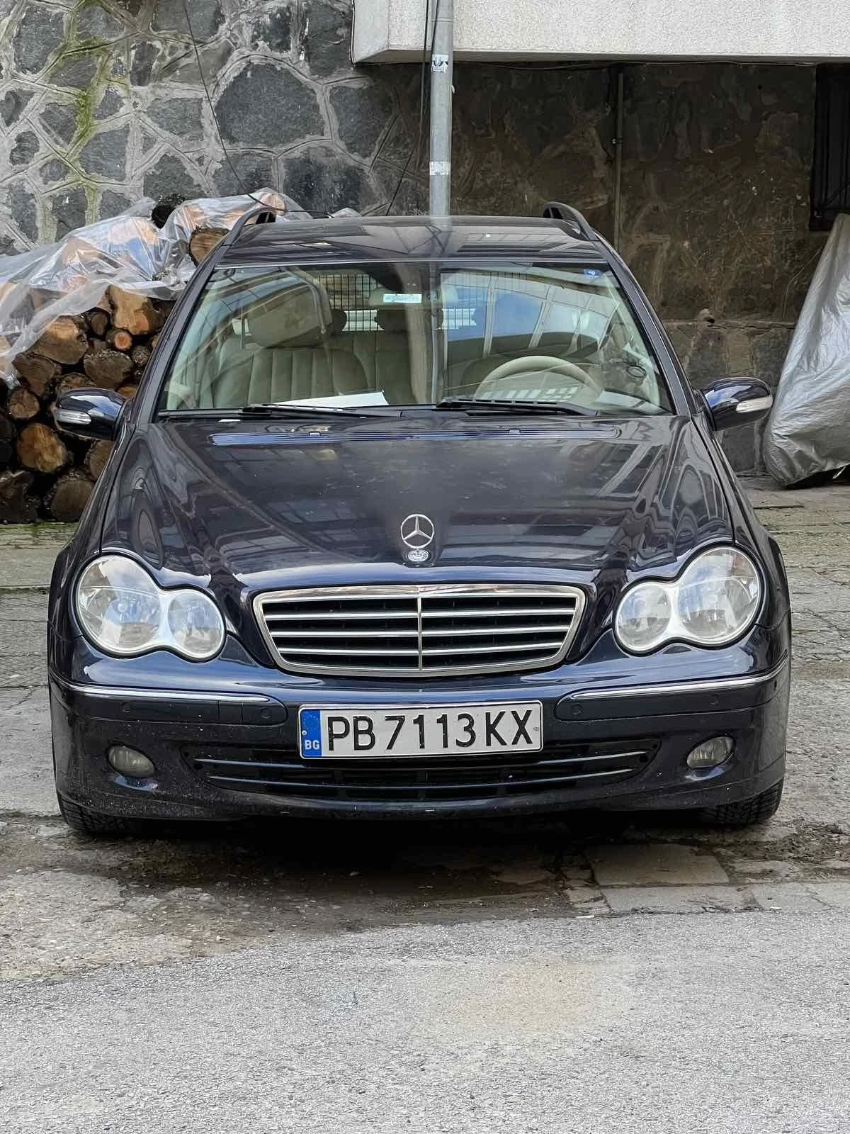 Mercedes-Benz 220 Комби , снимка 15 - Автомобили и джипове - 56192195
