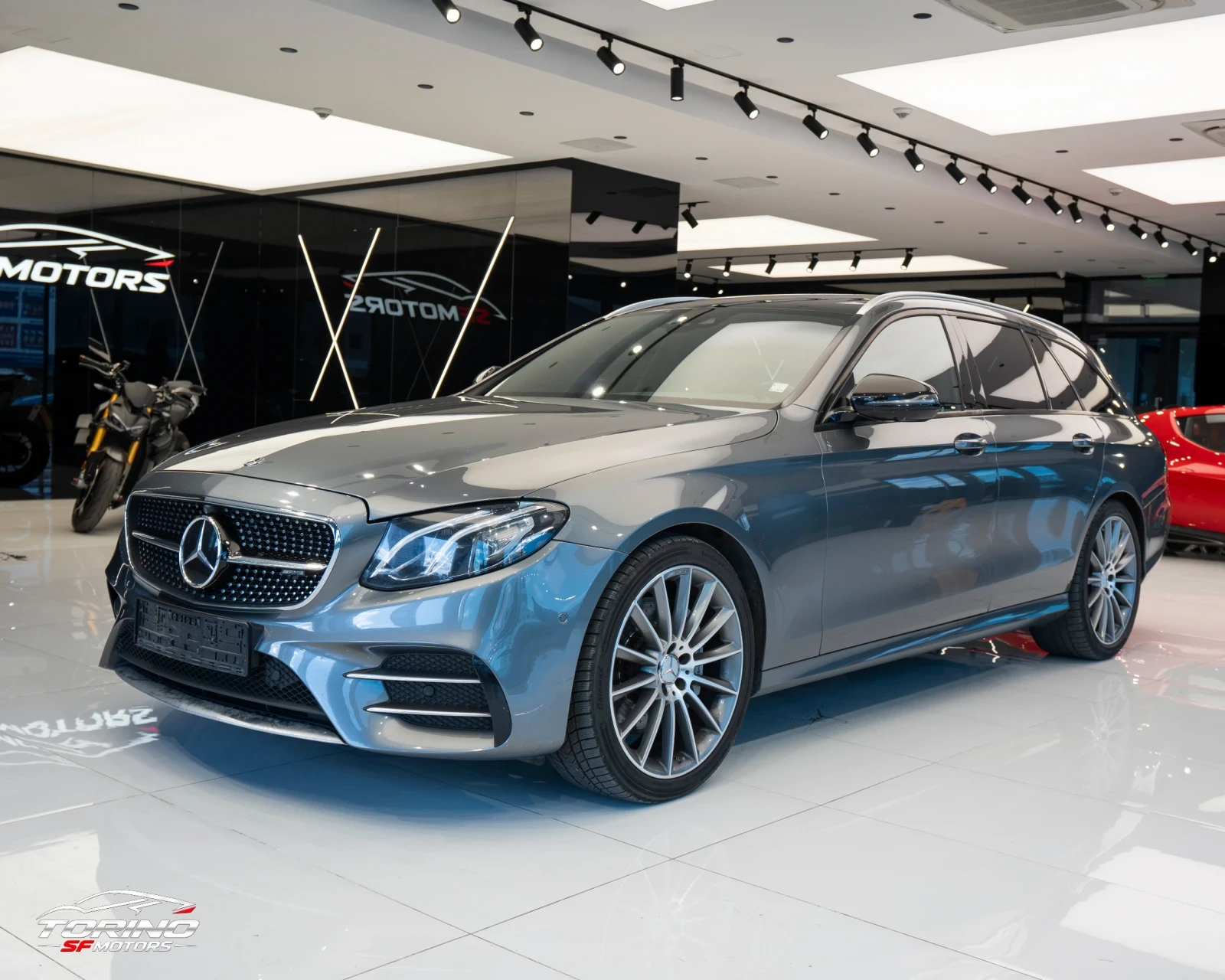 Mercedes-Benz E 43 AMG 4MATIC* BURMESTER* HEAD UP* MASSAGE* 360CAM* FULL* | Mobile.bg � ����������� 1