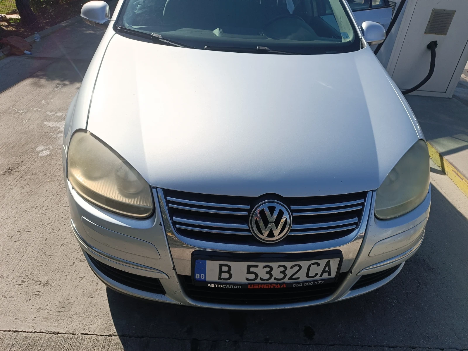 VW Golf 1.9 TDI  комби, снимка 4 - Автомобили и джипове - 56439745
