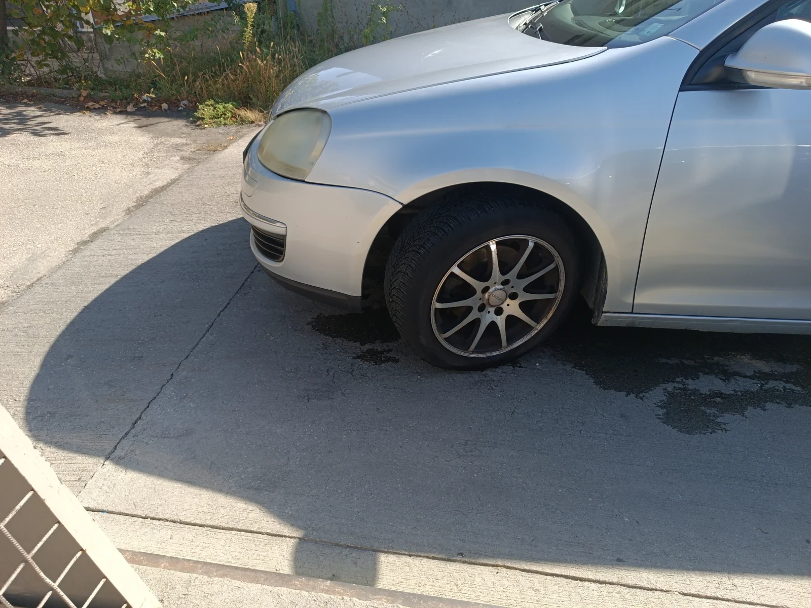 VW Golf 1.9 TDI  комби, снимка 8 - Автомобили и джипове - 56439745