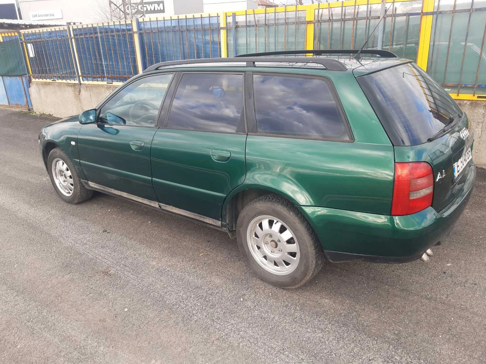 Audi A4, снимка 2 - Автомобили и джипове - 56451274