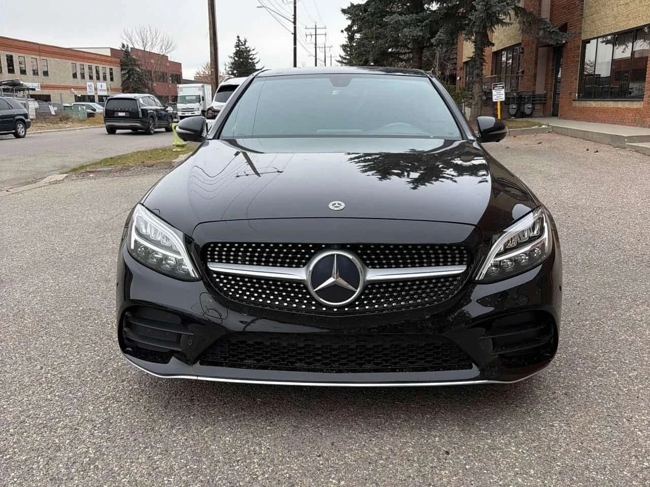 Mercedes-Benz C 300, снимка 2 - Автомобили и джипове - 56700182