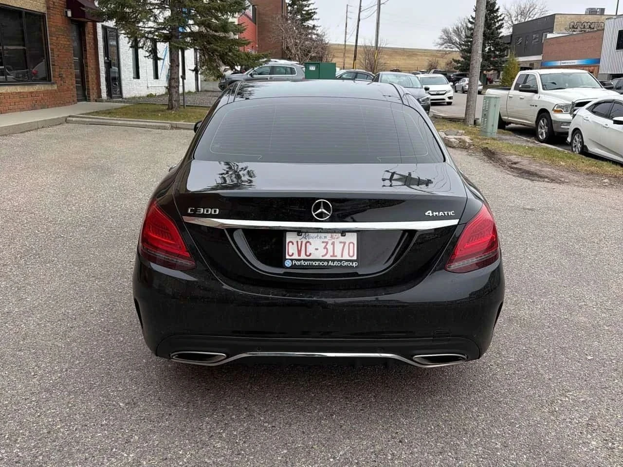 Mercedes-Benz C 300, снимка 3 - Автомобили и джипове - 56700182