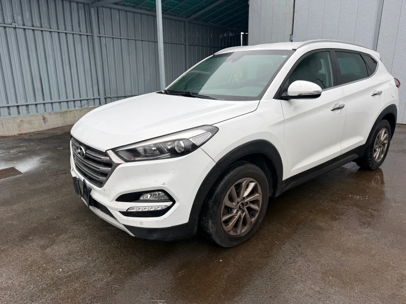 Hyundai Tucson 1.7CRDI 116кс, снимка 3 - Автомобили и джипове - 53246535