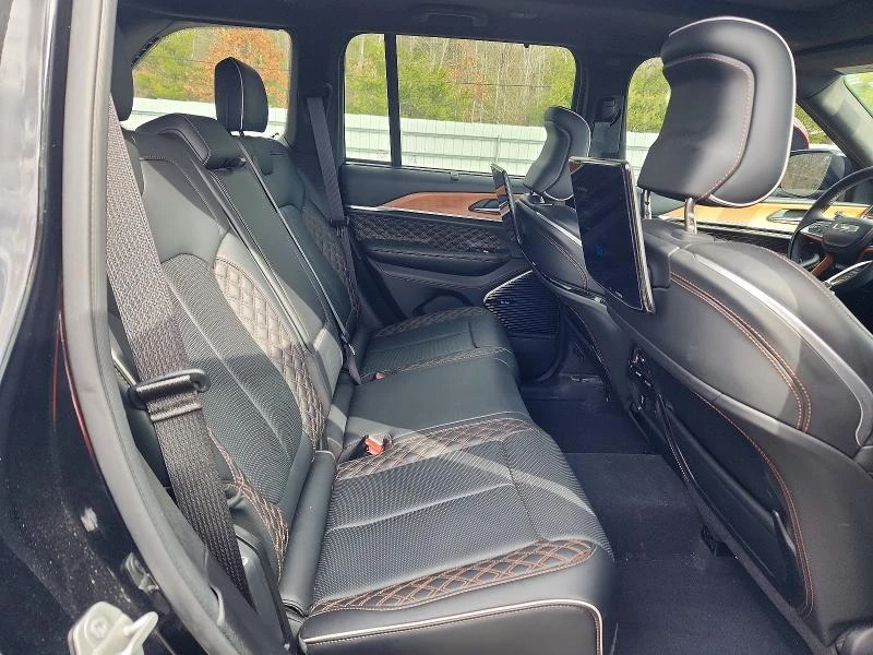 Jeep Grand cherokee Summit 4XE, снимка 11 - Автомобили и джипове - 53651056