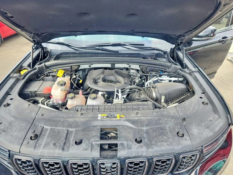 Jeep Grand cherokee Summit 4XE, снимка 12 - Автомобили и джипове - 53651056