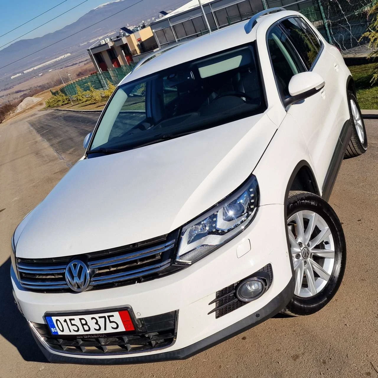 VW Tiguan 4х4* 2.0 TDI* PODGREV* LED* НАВИ* TOP!!!! - изображение 4