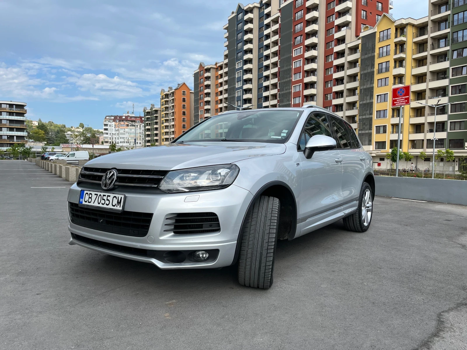 VW Touareg 3.0TDI (245к.с) R-Line - Въздух - 360 Камери - изображение 3