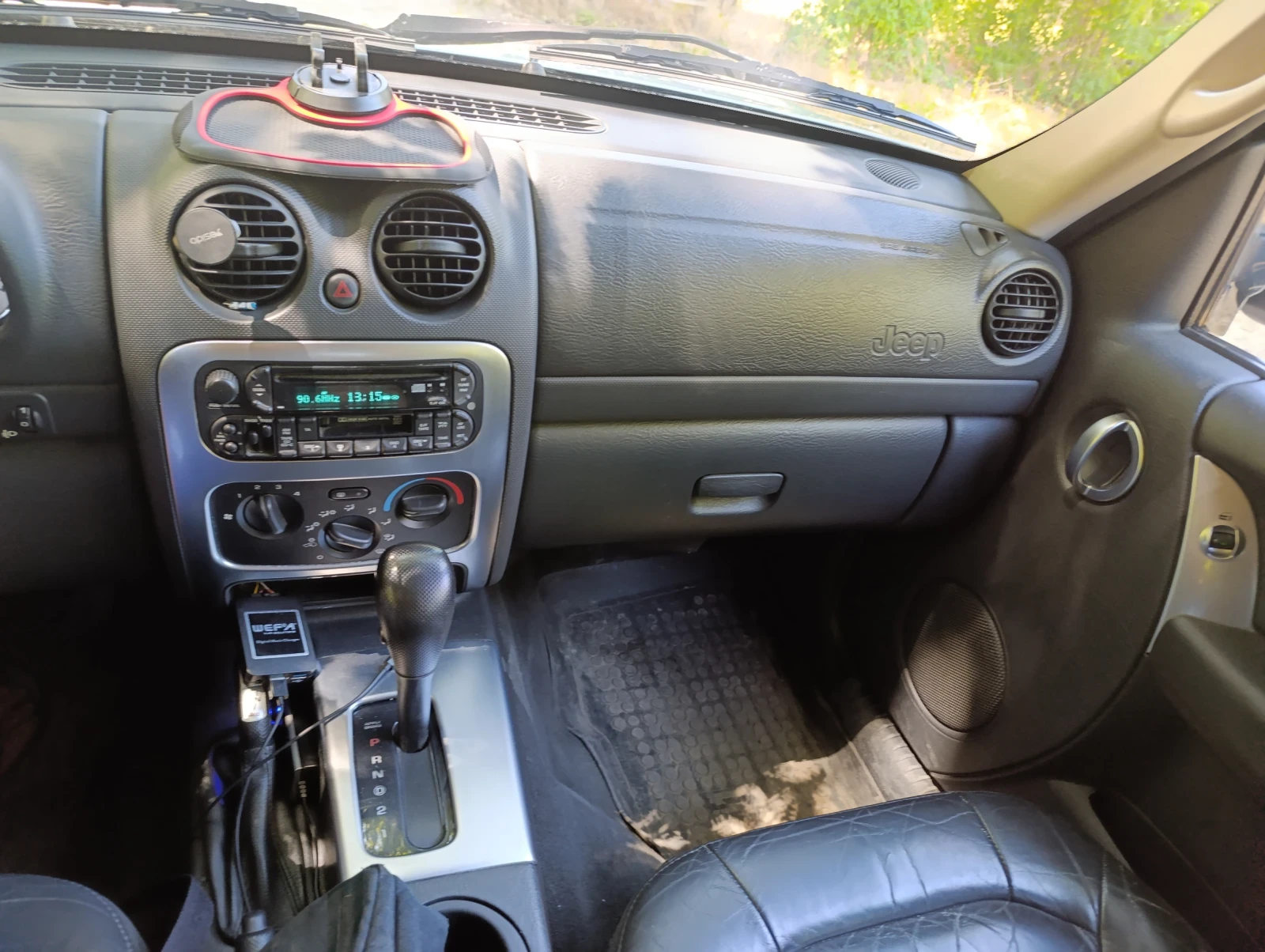 Jeep Cherokee  - изображение 7