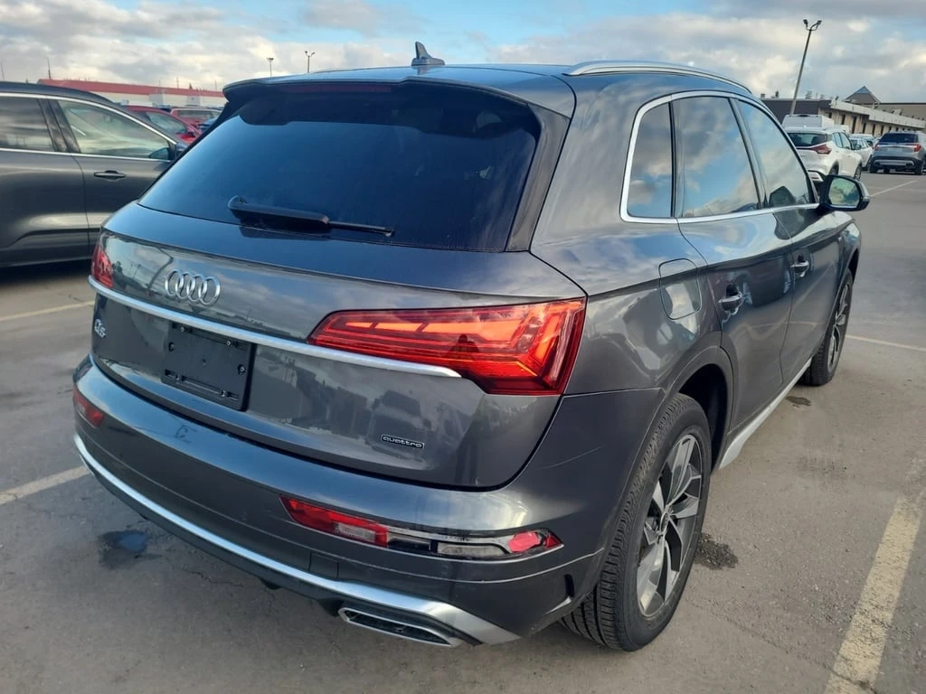 Audi Q5 * PROGRESSIV * CARFAX * БЕЗ ПЪРВОНАЧАЛНА ВНОСКА - изображение 3