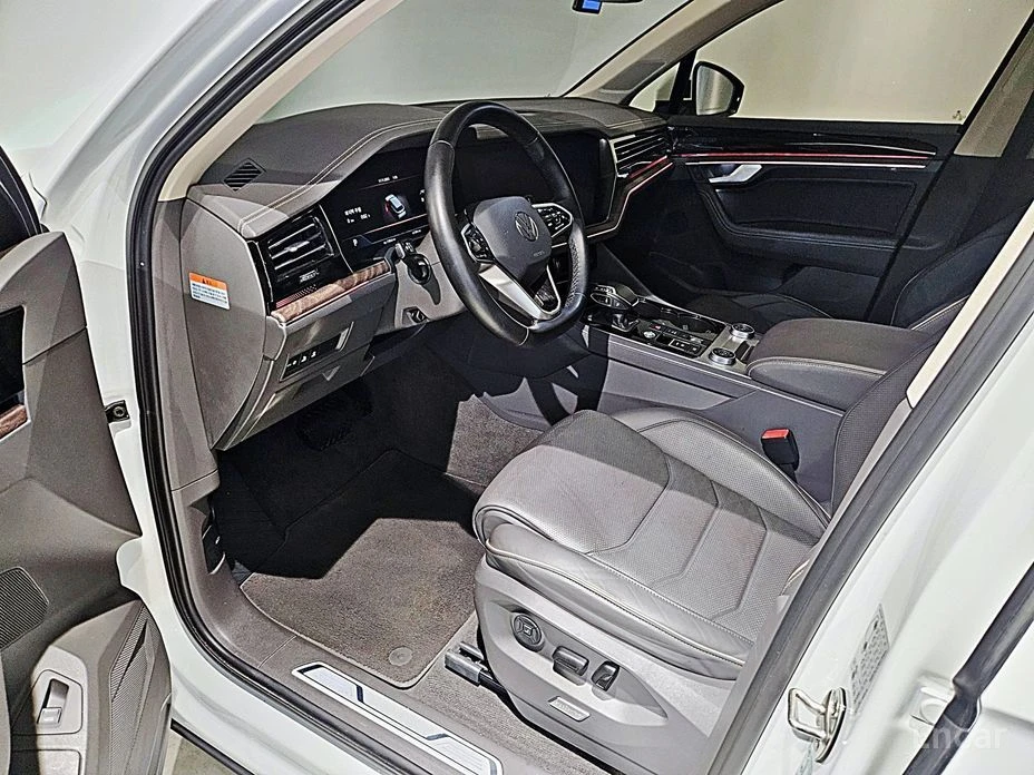 VW Touareg  - изображение 10