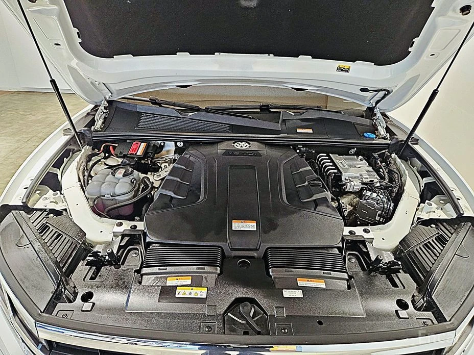 VW Touareg  - изображение 6