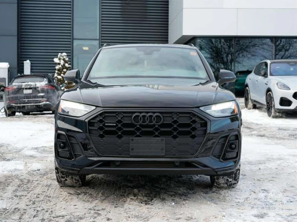 Audi Q5 * 45 2.0T Progressiv quattro 7sp S Tronic * CARFAX - изображение 2