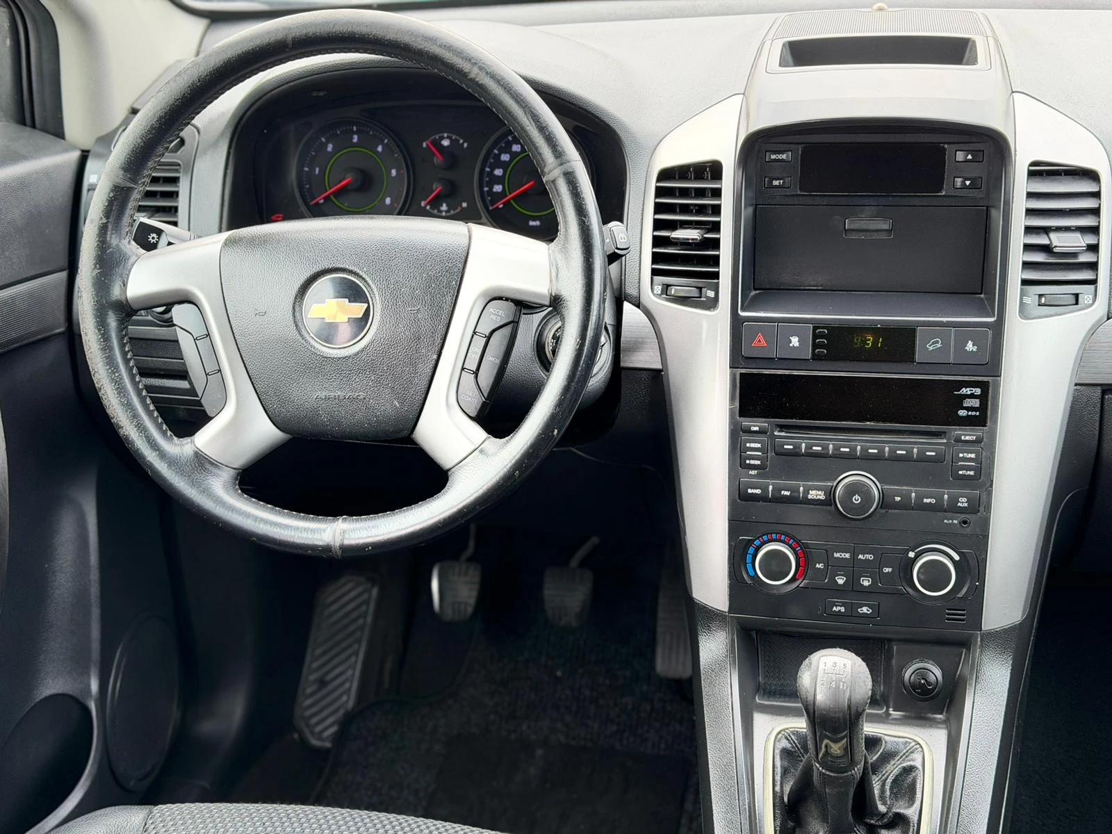 Chevrolet Captiva 2.0D 7 MECTA, снимка 13 - Автомобили и джипове - 53925237