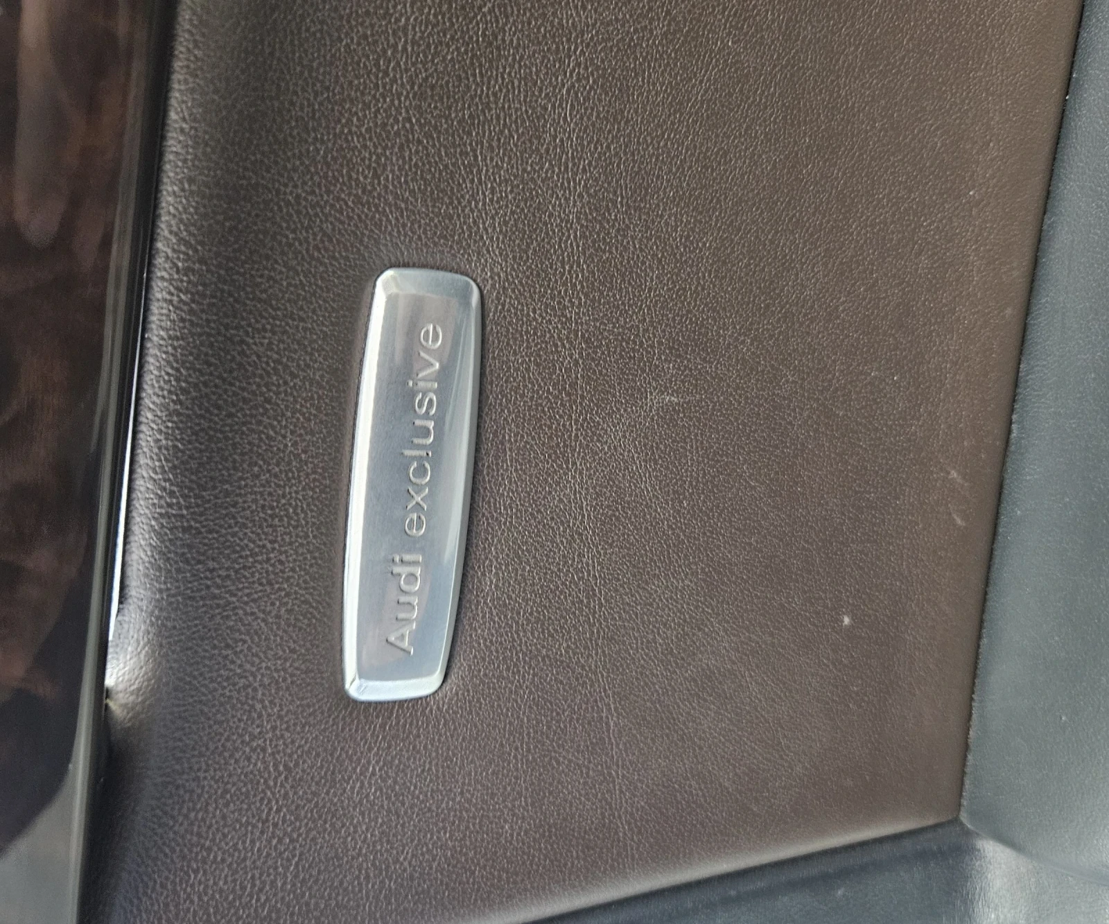 Audi Q7 ЕКСКЛУЗИВ ДИСТРОНИК, снимка 12 - Автомобили и джипове - 54113318